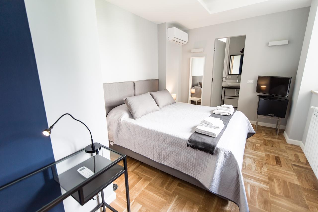 Dama Suite Napoli Esterno foto